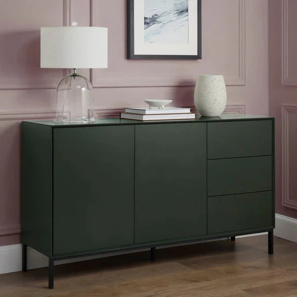 Cabinet & Sideboard