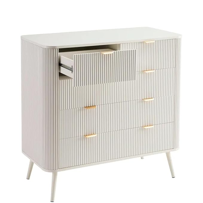 Wooden Chest of 5 Drawers